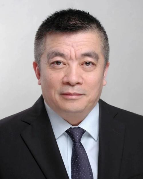 周东