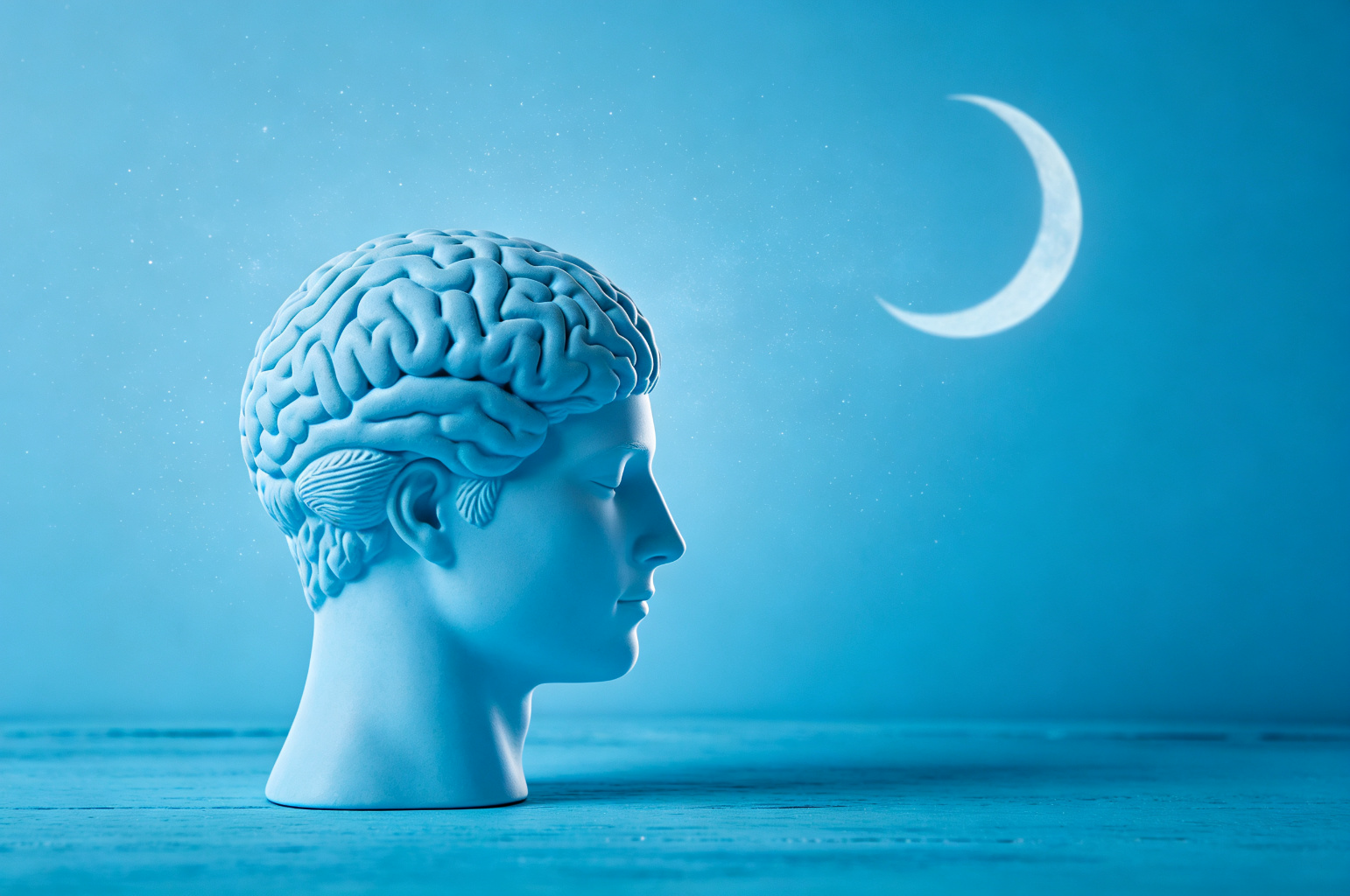 以传统中医手段精准靶向细胞衰老:神经退行性疾病治疗的最新进展。